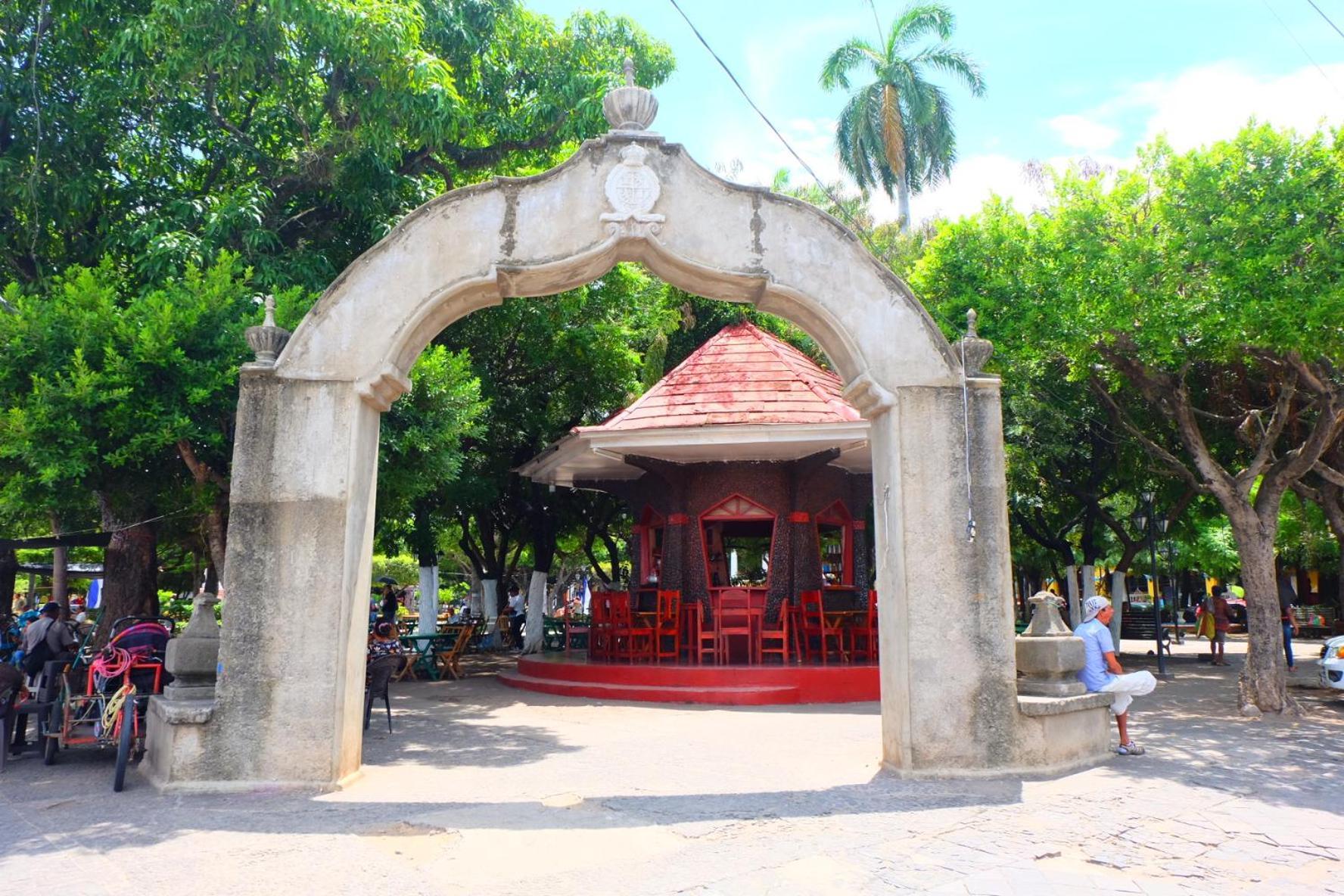 Deakachimba Hostel Granada Ngoại thất bức ảnh
